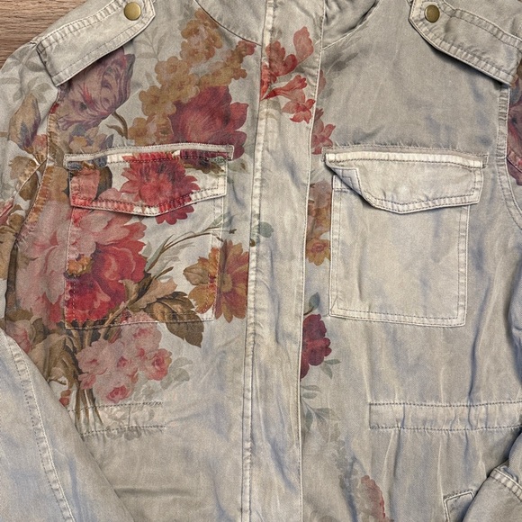Sundance Floral Utility Jacket in Beige and Pink - Picture 2 of 9